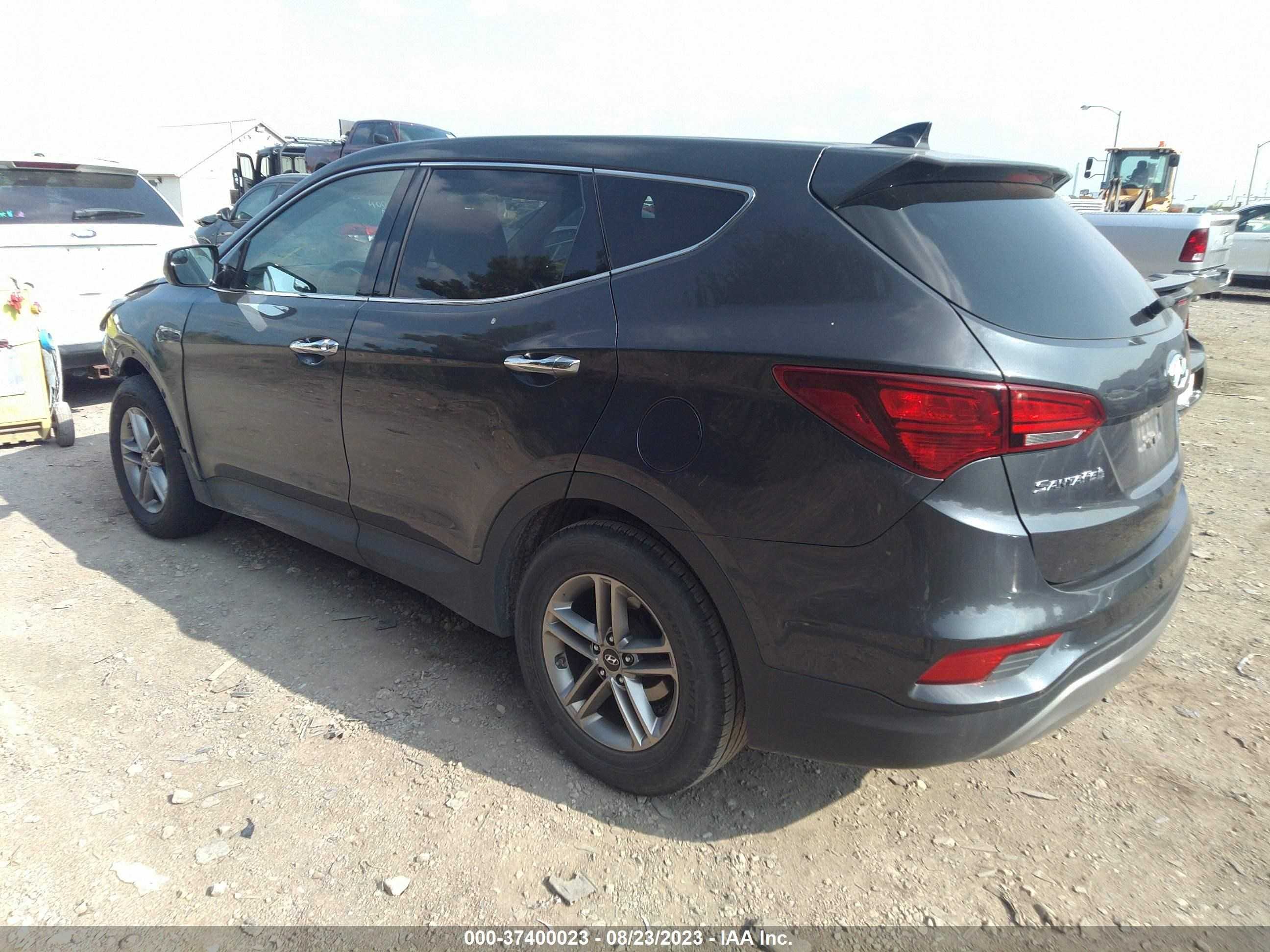 Photo 2 VIN: 5XYZTDLBXHG480377 - HYUNDAI SANTA FE 