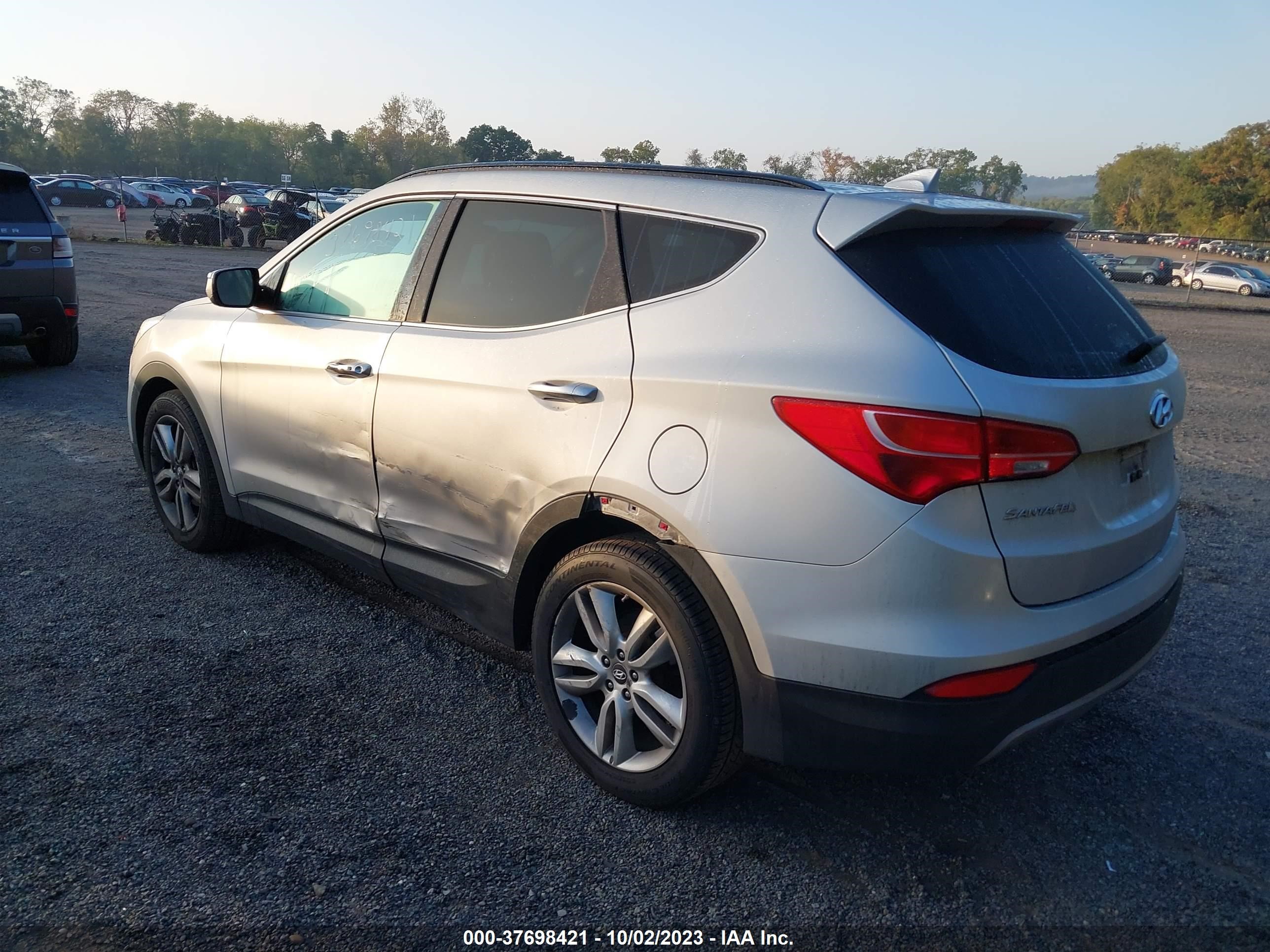 Photo 2 VIN: 5XYZU3LA6DG085072 - HYUNDAI SANTA FE 