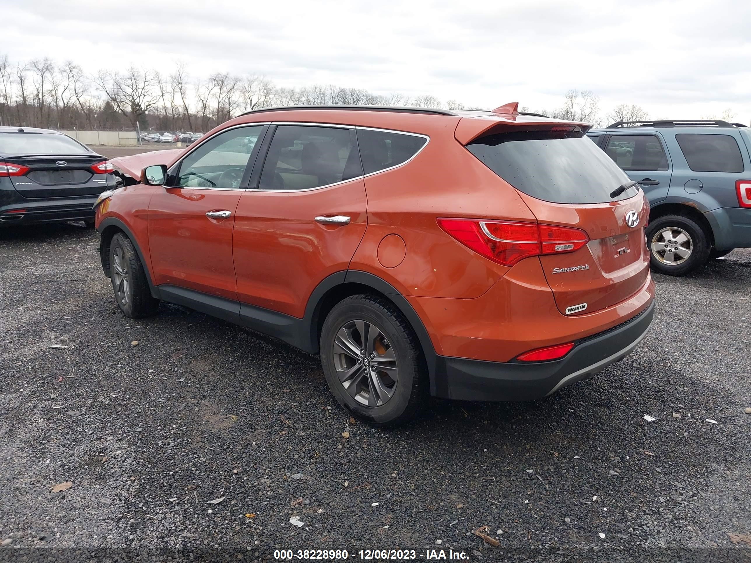 Photo 2 VIN: 5XYZU3LB1DG003578 - HYUNDAI SANTA FE 