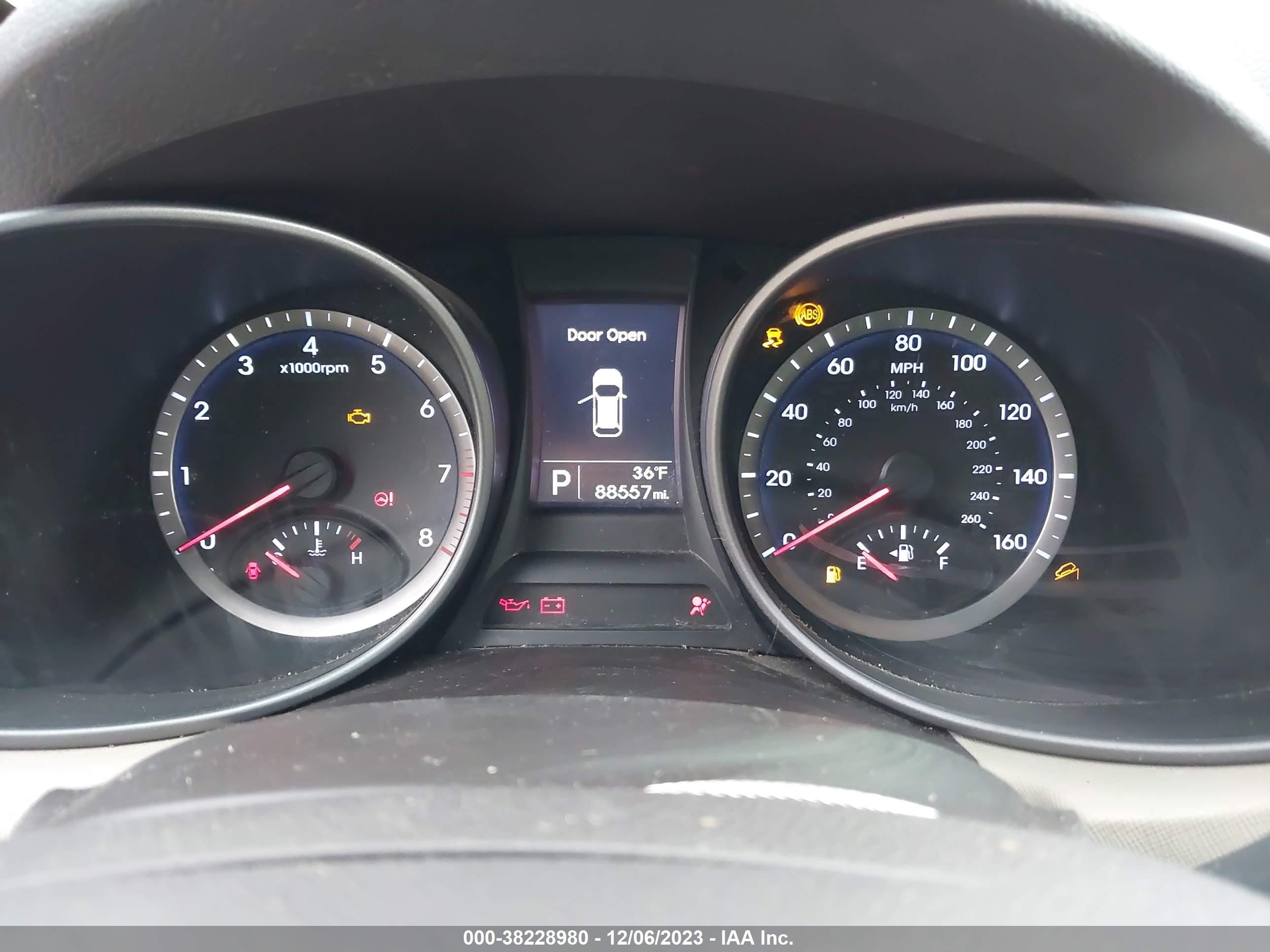 Photo 6 VIN: 5XYZU3LB1DG003578 - HYUNDAI SANTA FE 