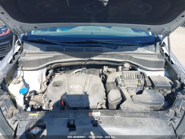 Photo 9 VIN: 5XYZU3LB1FG268441 - HYUNDAI SANTA FE 