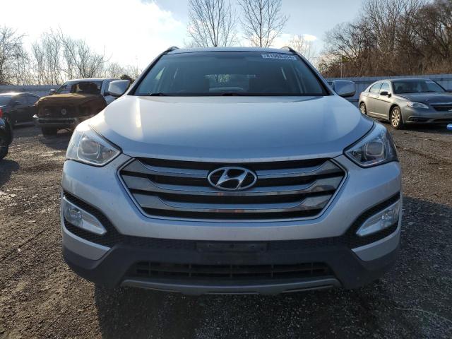 Photo 4 VIN: 5XYZU3LB1GG329966 - HYUNDAI SANTA FE S 