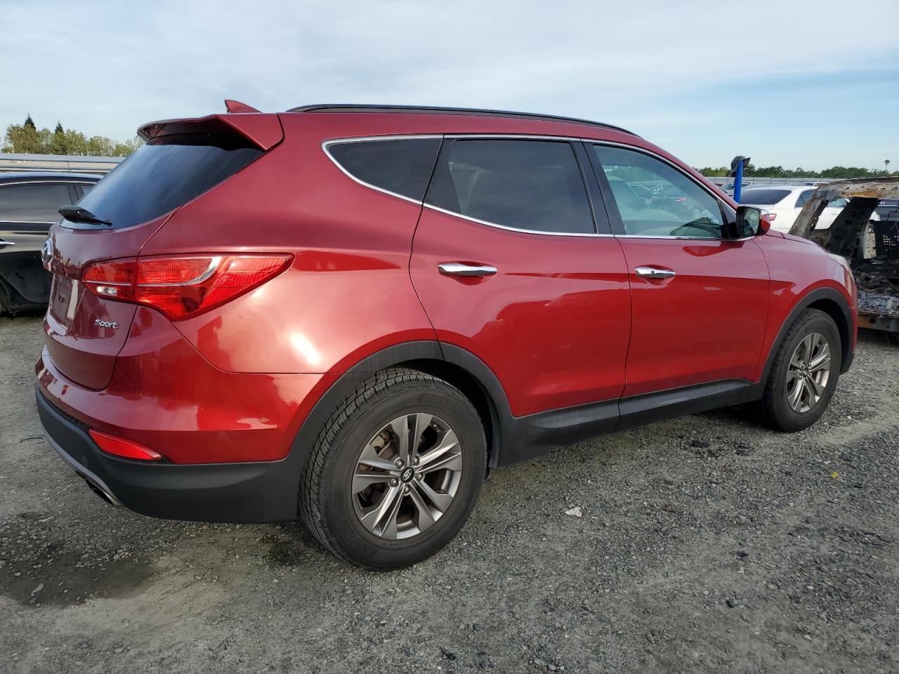 Photo 2 VIN: 5XYZU3LB1GG371831 - HYUNDAI SANTA FE 