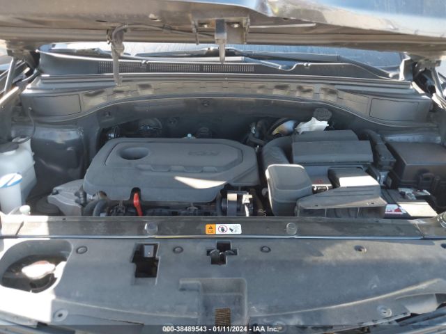 Photo 9 VIN: 5XYZU3LB1JG530757 - HYUNDAI SANTA FE SPORT 