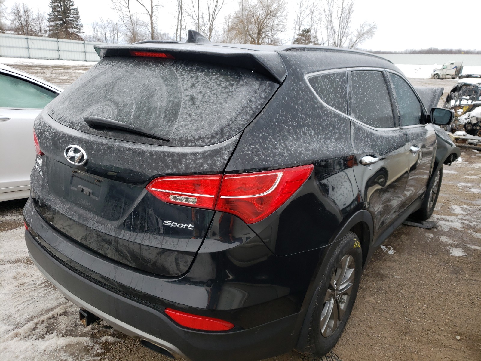 Photo 3 VIN: 5XYZU3LB2GG343181 - HYUNDAI SANTA FE S 