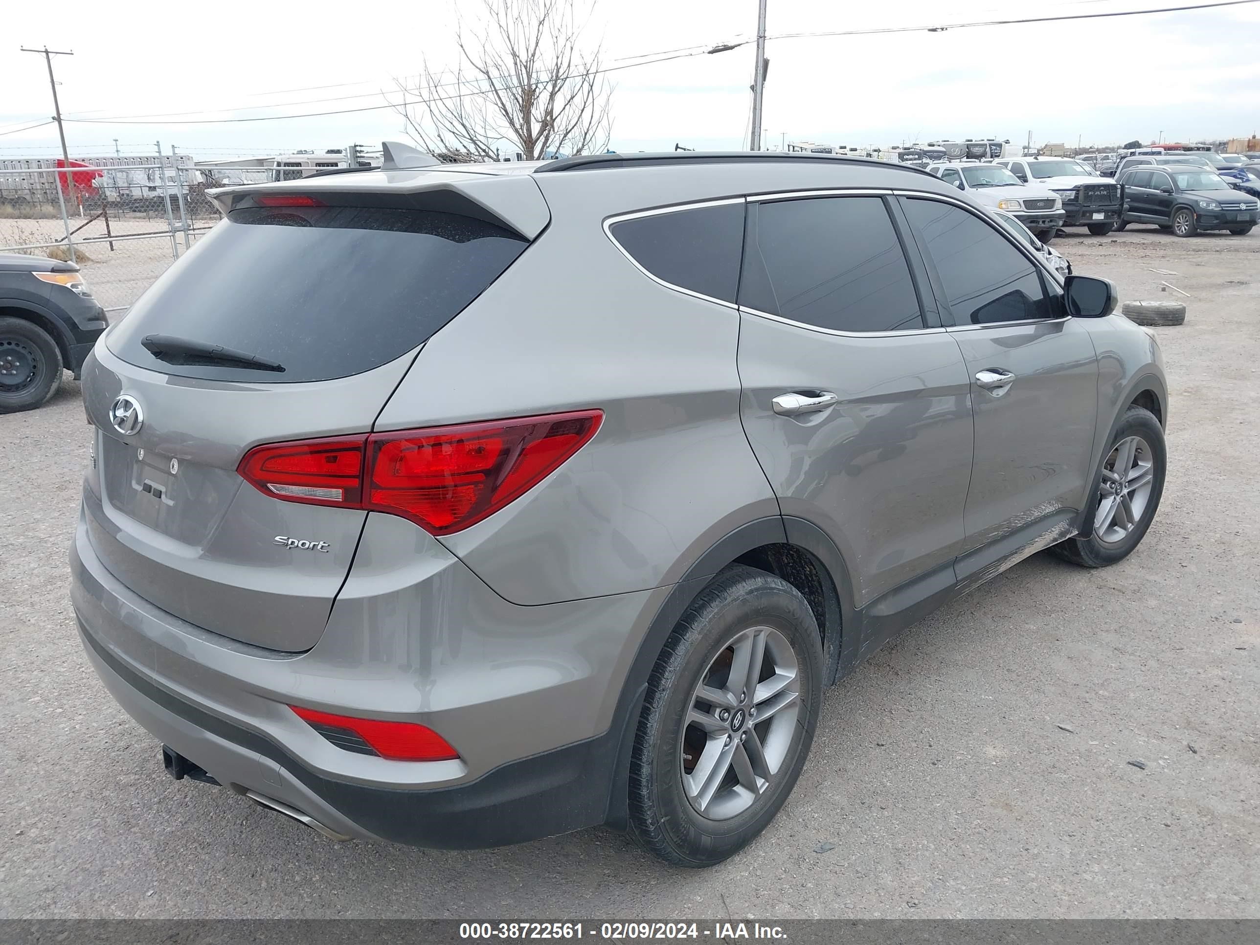 Photo 3 VIN: 5XYZU3LB2HG419001 - HYUNDAI SANTA FE 