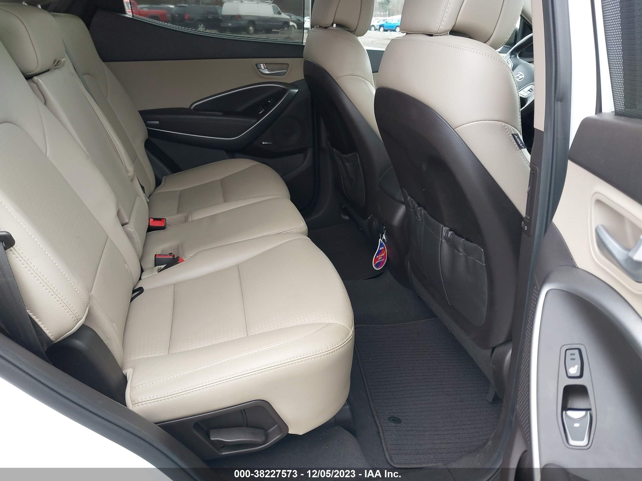 Photo 7 VIN: 5XYZU3LB3EG204920 - HYUNDAI SANTA FE 