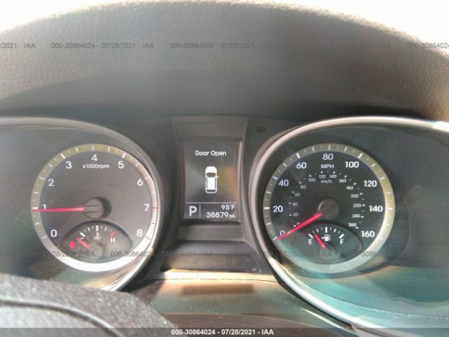 Photo 6 VIN: 5XYZU3LB3GG320976 - HYUNDAI SANTA FE SPORT 