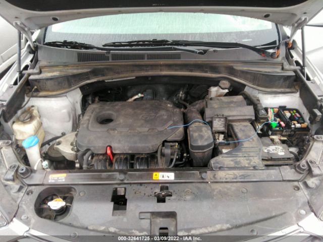 Photo 9 VIN: 5XYZU3LB3HG410260 - HYUNDAI SANTA FE SPORT 