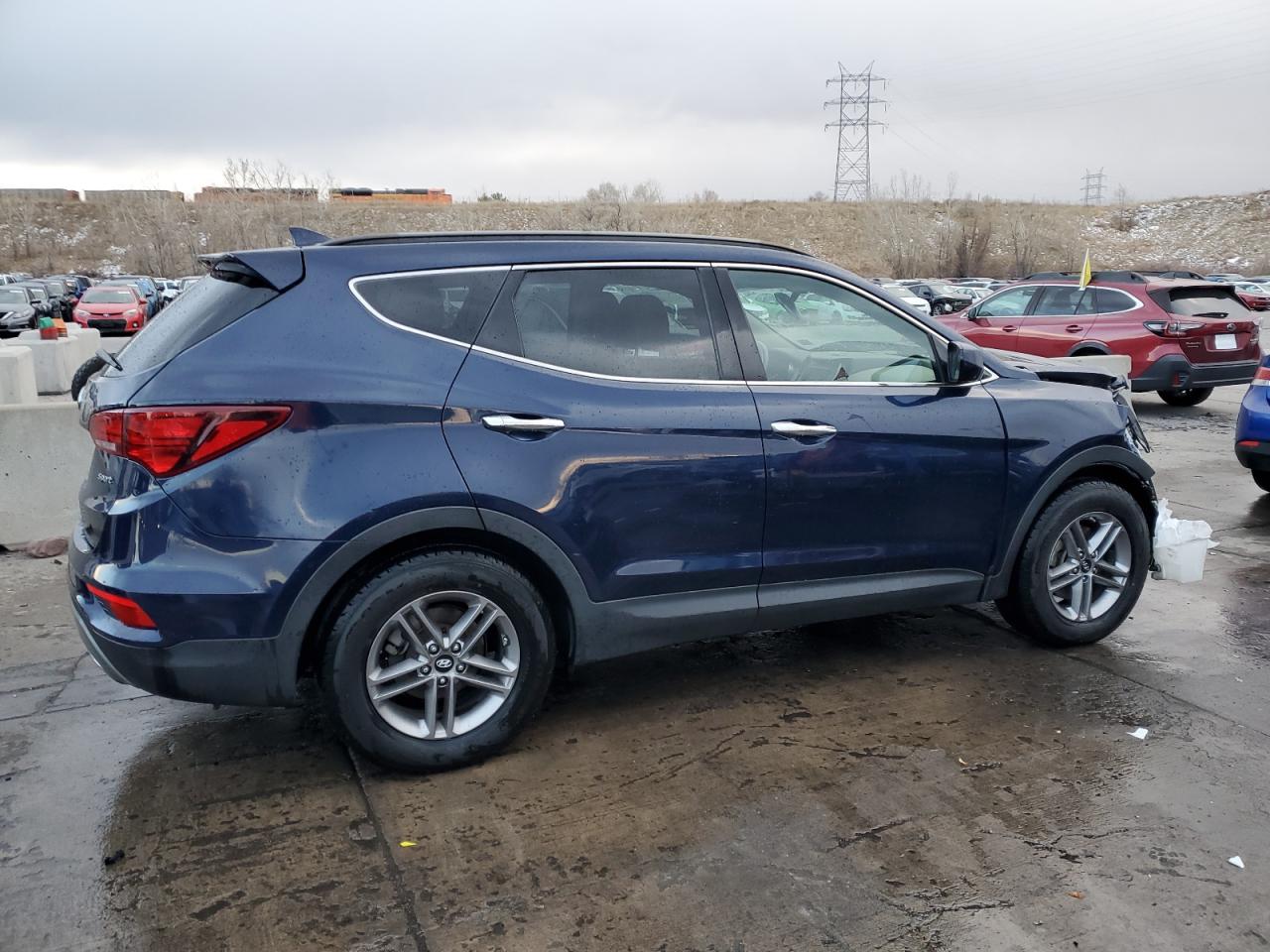 Photo 2 VIN: 5XYZU3LB3HG476582 - HYUNDAI SANTA FE 