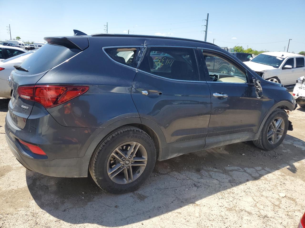 Photo 2 VIN: 5XYZU3LB4HG432185 - HYUNDAI SANTA FE 