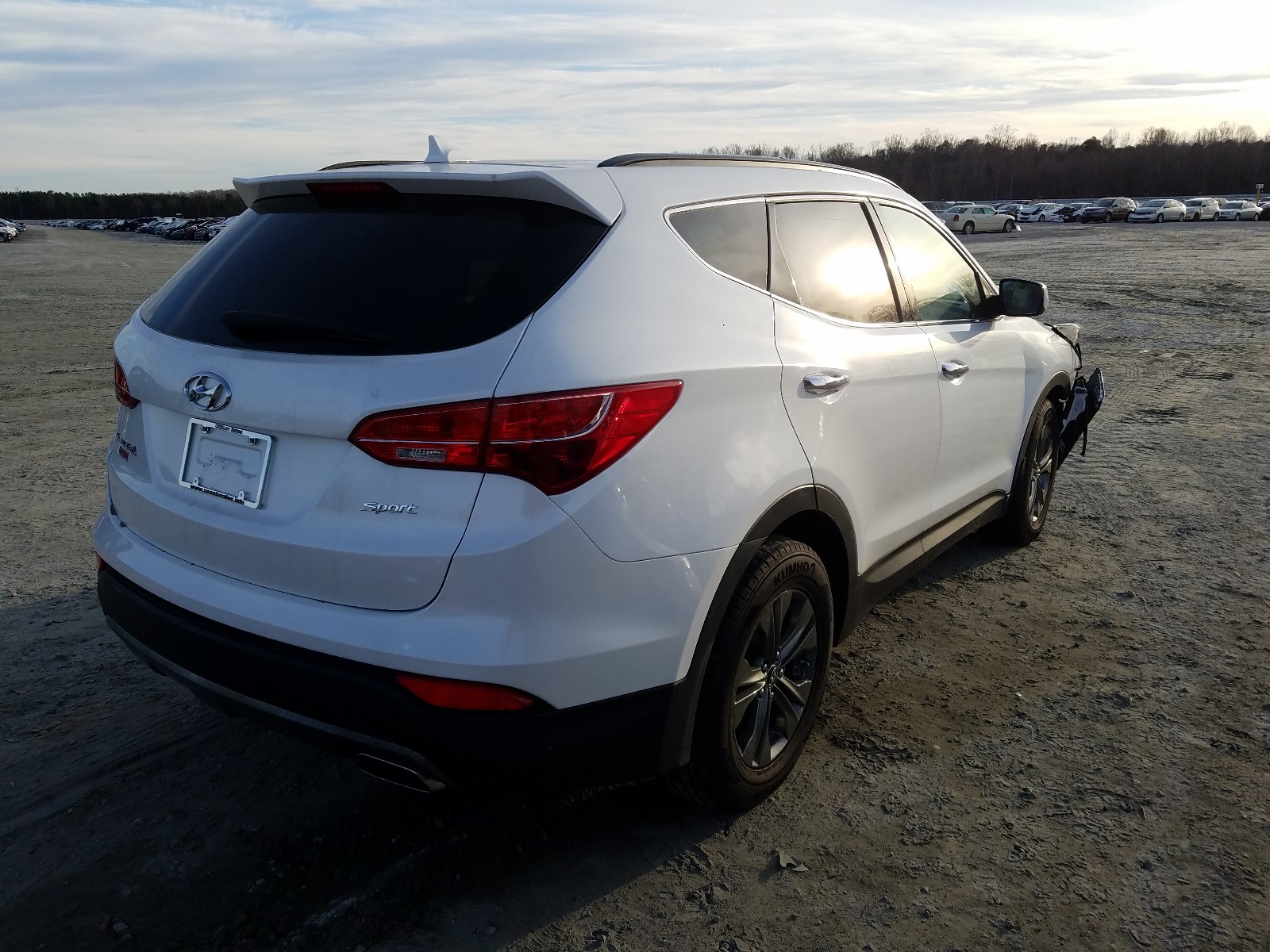 Photo 3 VIN: 5XYZU3LB5DG047325 - HYUNDAI SANTA FE S 