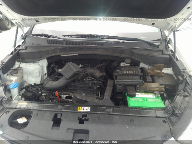 Photo 9 VIN: 5XYZU3LB6GG307185 - HYUNDAI SANTA FE SPORT 