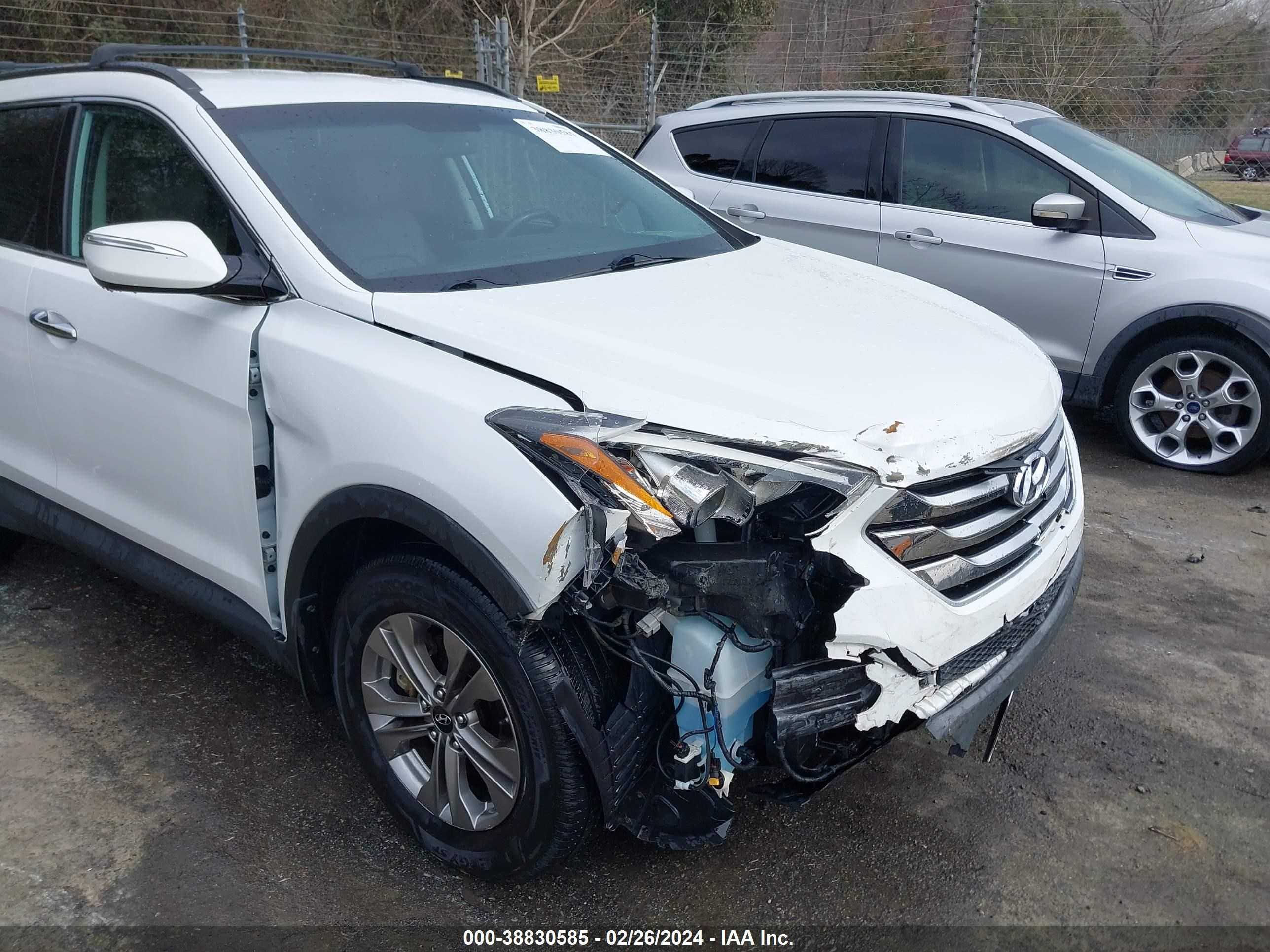 Photo 5 VIN: 5XYZU3LB6GG313309 - HYUNDAI SANTA FE 