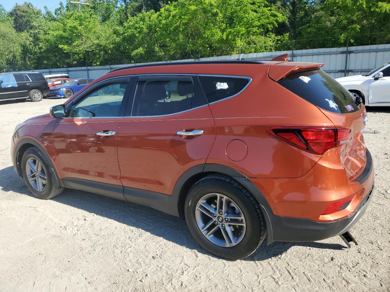 Photo 1 VIN: 5XYZU3LB6JG520709 - HYUNDAI SANTA FE 