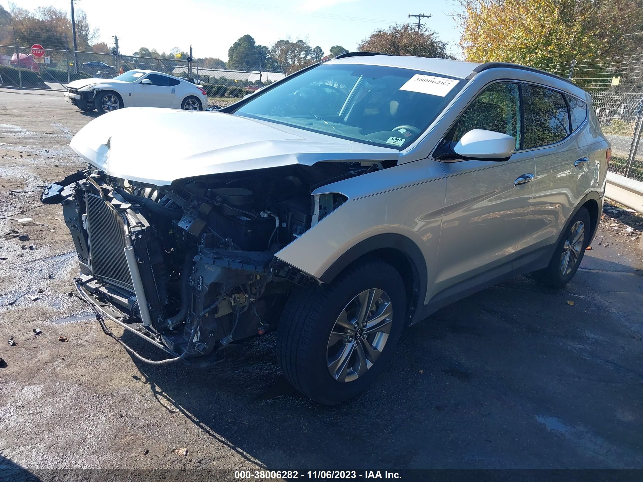 Photo 1 VIN: 5XYZU3LB7GG372725 - HYUNDAI SANTA FE 