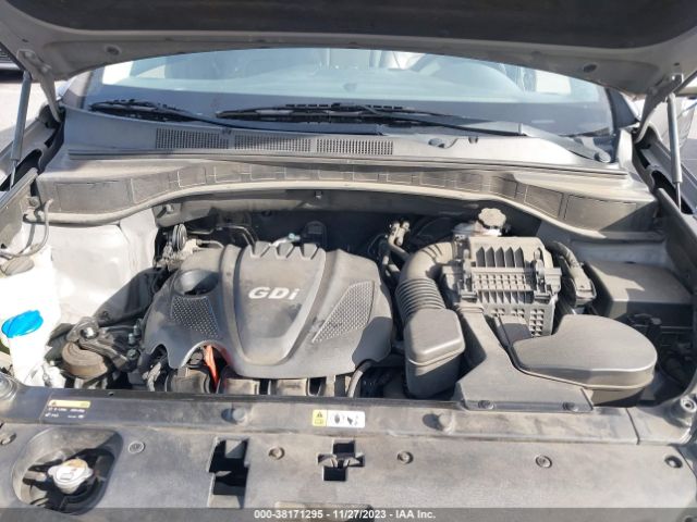 Photo 9 VIN: 5XYZU3LB8FG298746 - HYUNDAI SANTA FE SPORT 