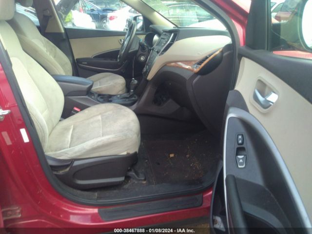 Photo 4 VIN: 5XYZU3LB8FG300205 - HYUNDAI SANTA FE SPORT 