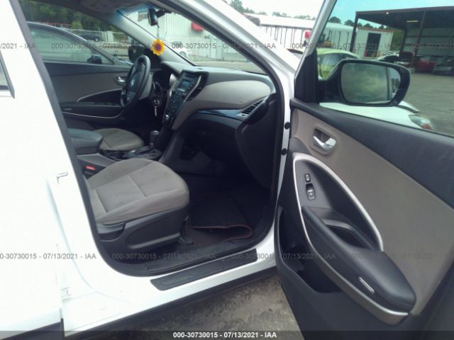 Photo 4 VIN: 5XYZU3LB8GG313232 - HYUNDAI SANTA FE SPORT 