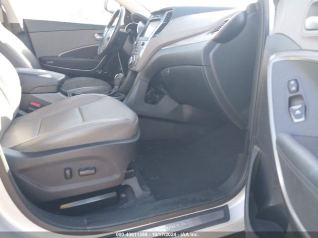 Photo 4 VIN: 5XYZU3LB8JG518878 - HYUNDAI SANTA FE SPORT 