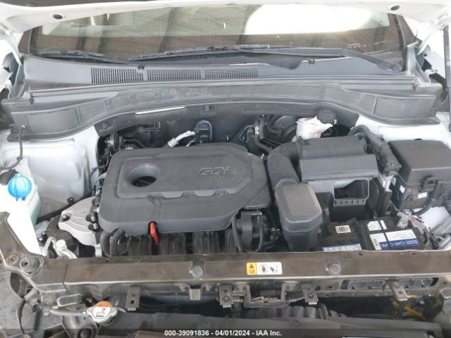 Photo 9 VIN: 5XYZU3LB8JG548754 - HYUNDAI SANTA FE SPORT 