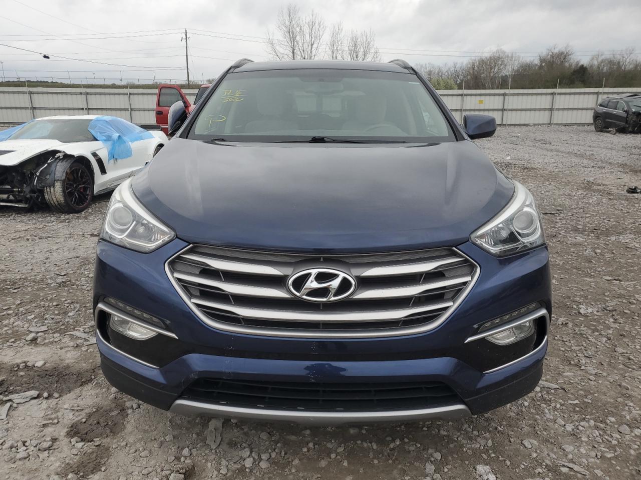 Photo 4 VIN: 5XYZU3LB9HG427550 - HYUNDAI SANTA FE 