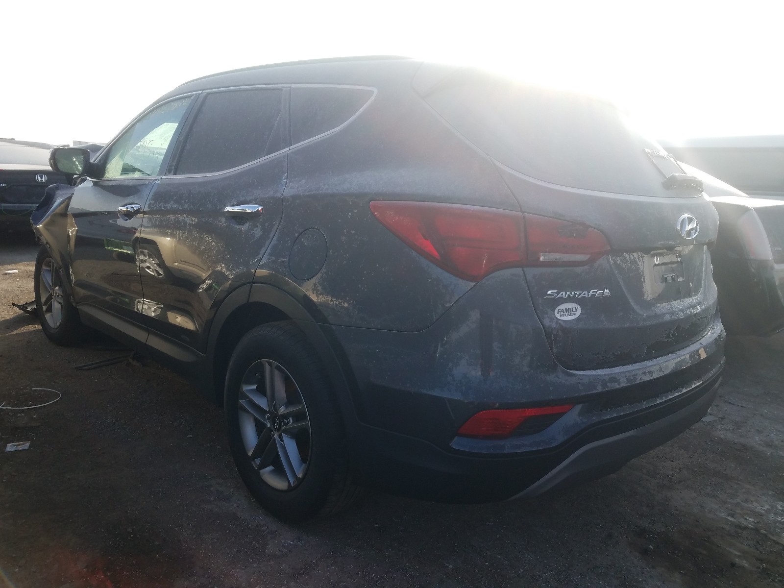 Photo 2 VIN: 5XYZU3LB9JG543465 - HYUNDAI SANTA FE S 