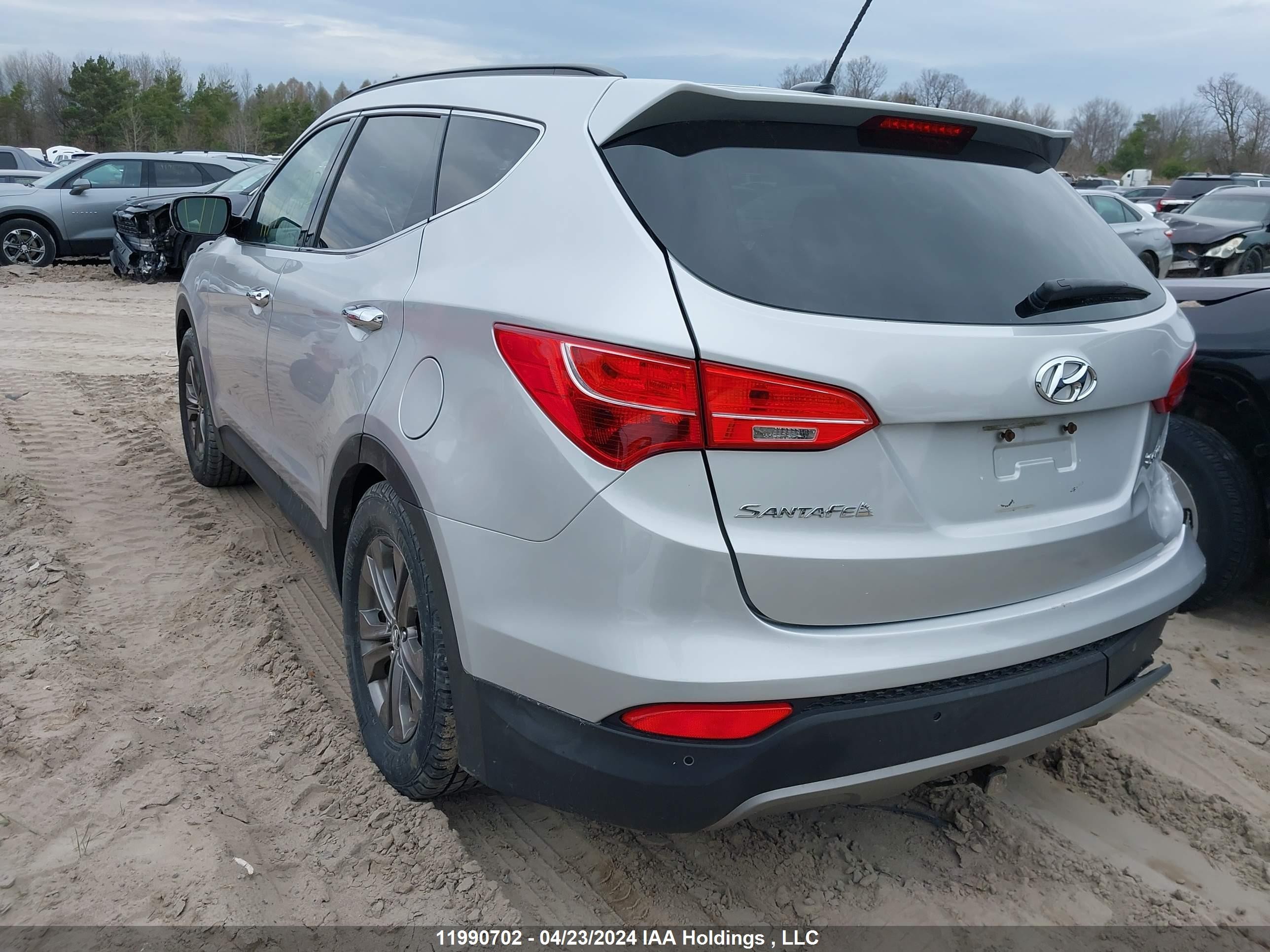 Photo 2 VIN: 5XYZU3LBXDG076528 - HYUNDAI SANTA FE 