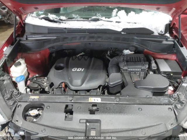 Photo 9 VIN: 5XYZU3LBXGG319694 - HYUNDAI SANTA FE SPORT 