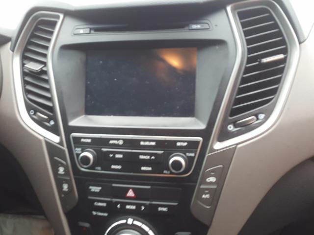 Photo 8 VIN: 5XYZU3LBXHG417433 - HYUNDAI SANTA FE S 