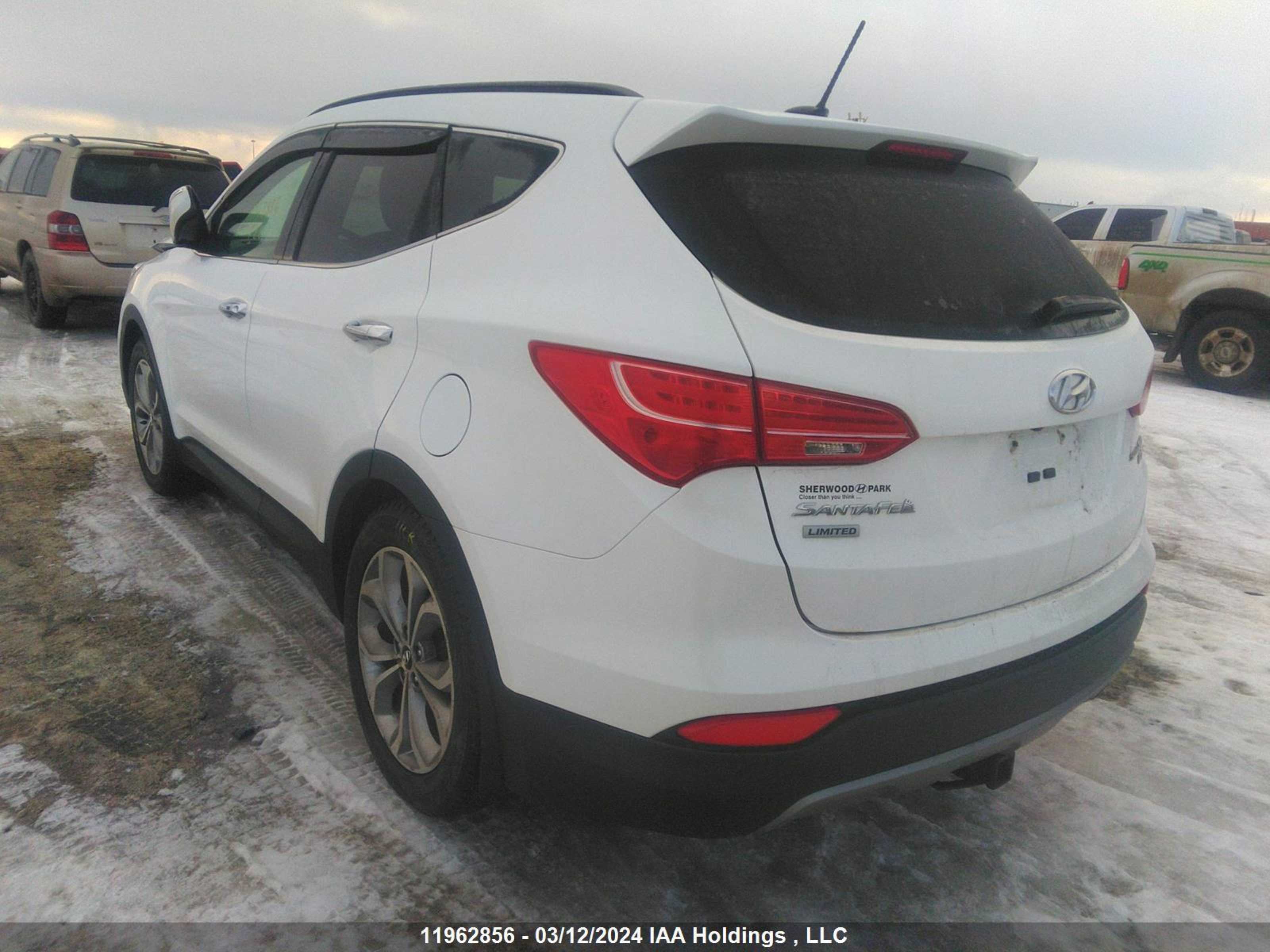 Photo 2 VIN: 5XYZUDLA0EG171761 - HYUNDAI SANTA FE 