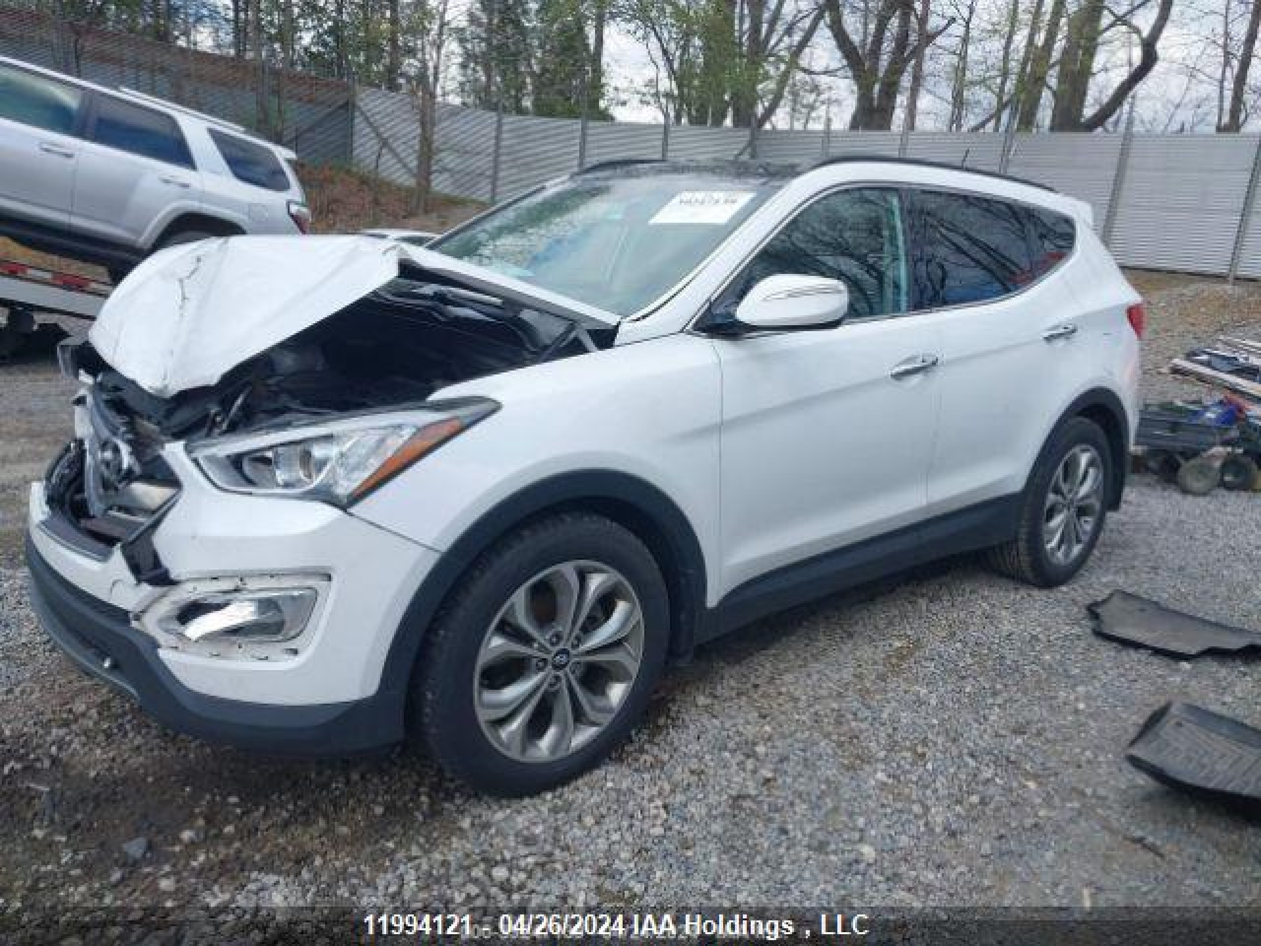 Photo 2 VIN: 5XYZUDLA0GG322620 - HYUNDAI SANTA FE 