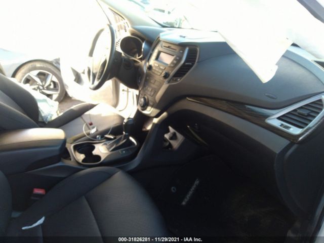 Photo 4 VIN: 5XYZUDLA1DG038800 - HYUNDAI SANTA FE 