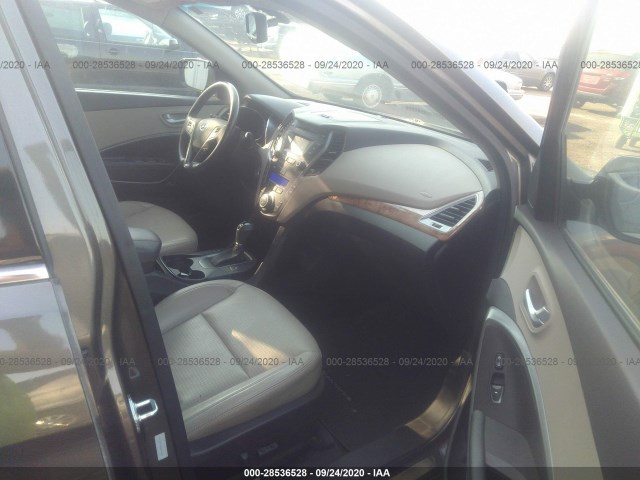 Photo 4 VIN: 5XYZUDLA2DG005644 - HYUNDAI SANTA FE 