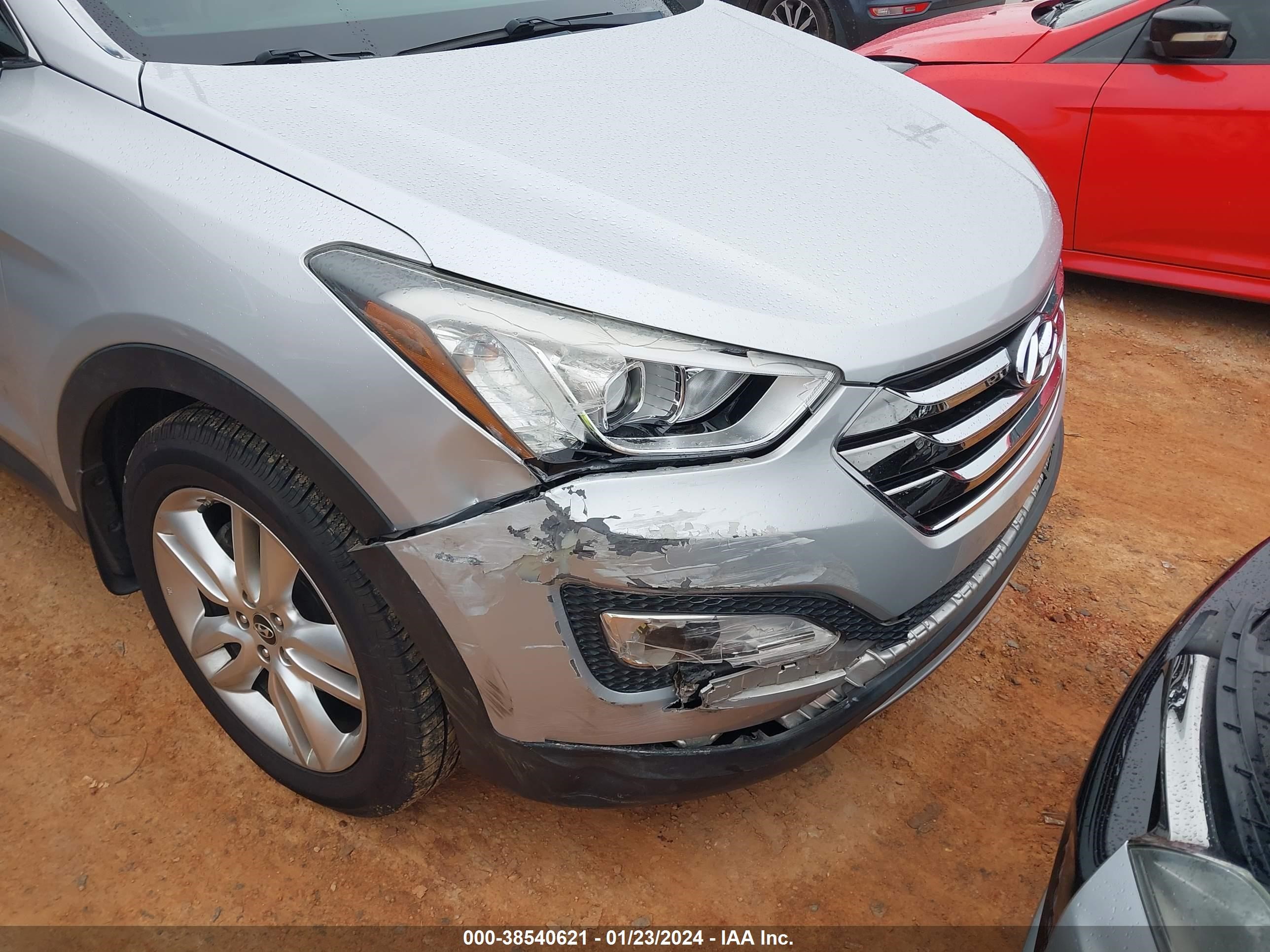 Photo 5 VIN: 5XYZUDLA2EG173463 - HYUNDAI SANTA FE 