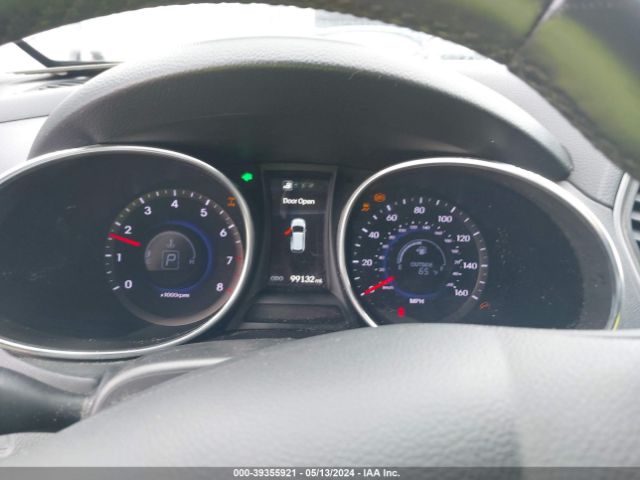 Photo 6 VIN: 5XYZUDLA3EG124885 - HYUNDAI SANTA FE SPORT 