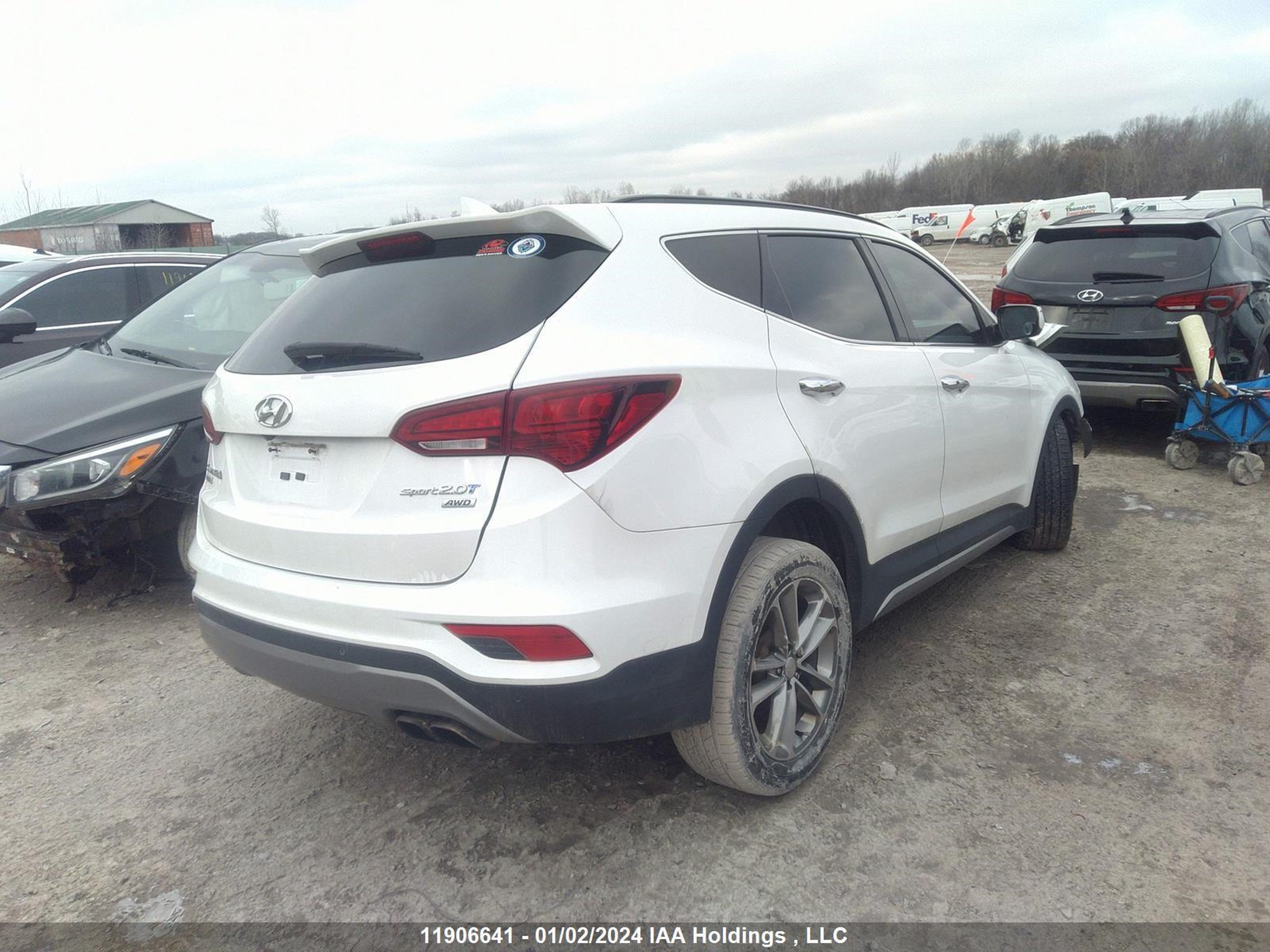 Photo 3 VIN: 5XYZUDLA4HG469055 - HYUNDAI SANTA FE 