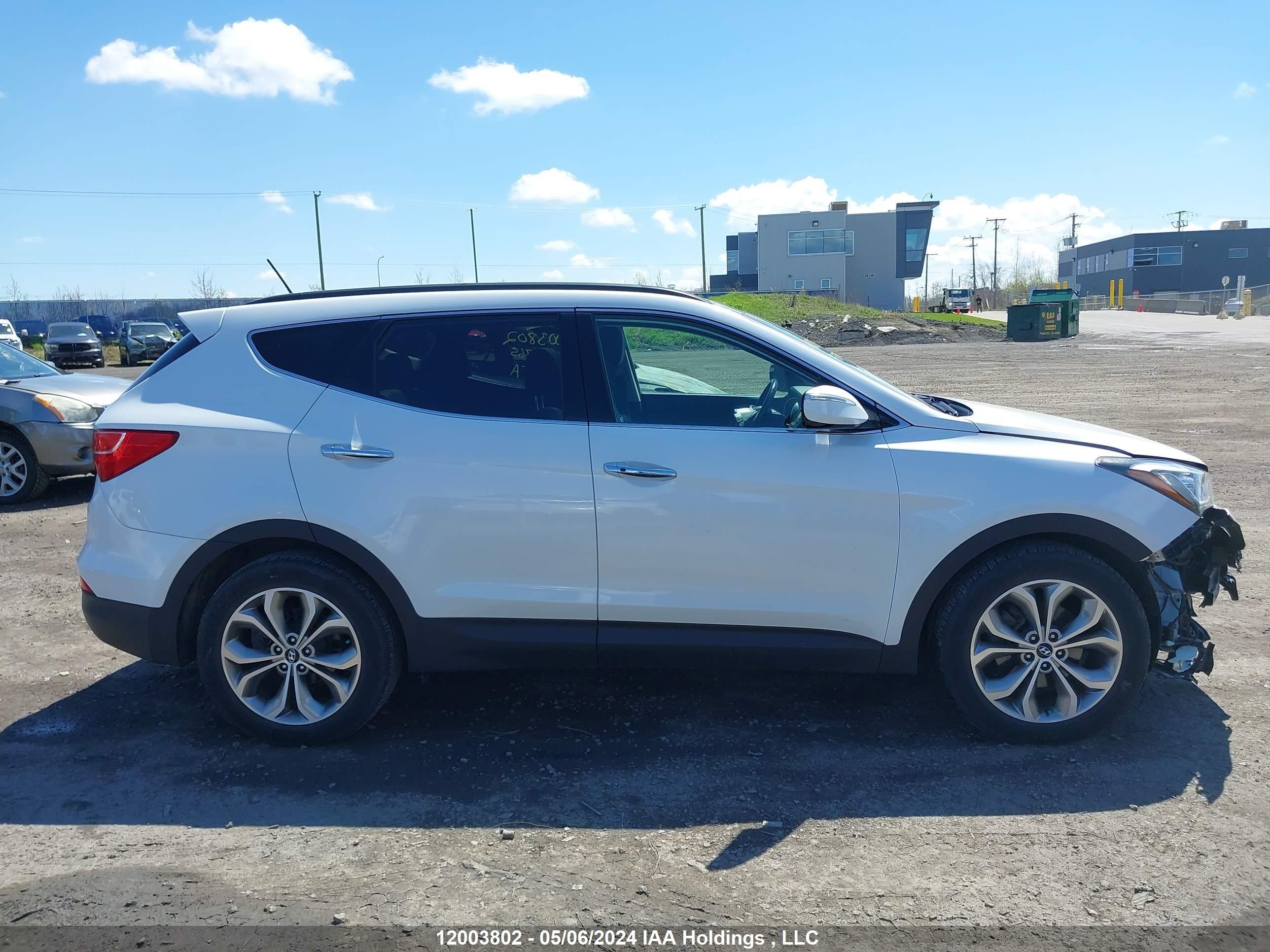 Photo 13 VIN: 5XYZUDLA9EG158765 - HYUNDAI SANTA FE 