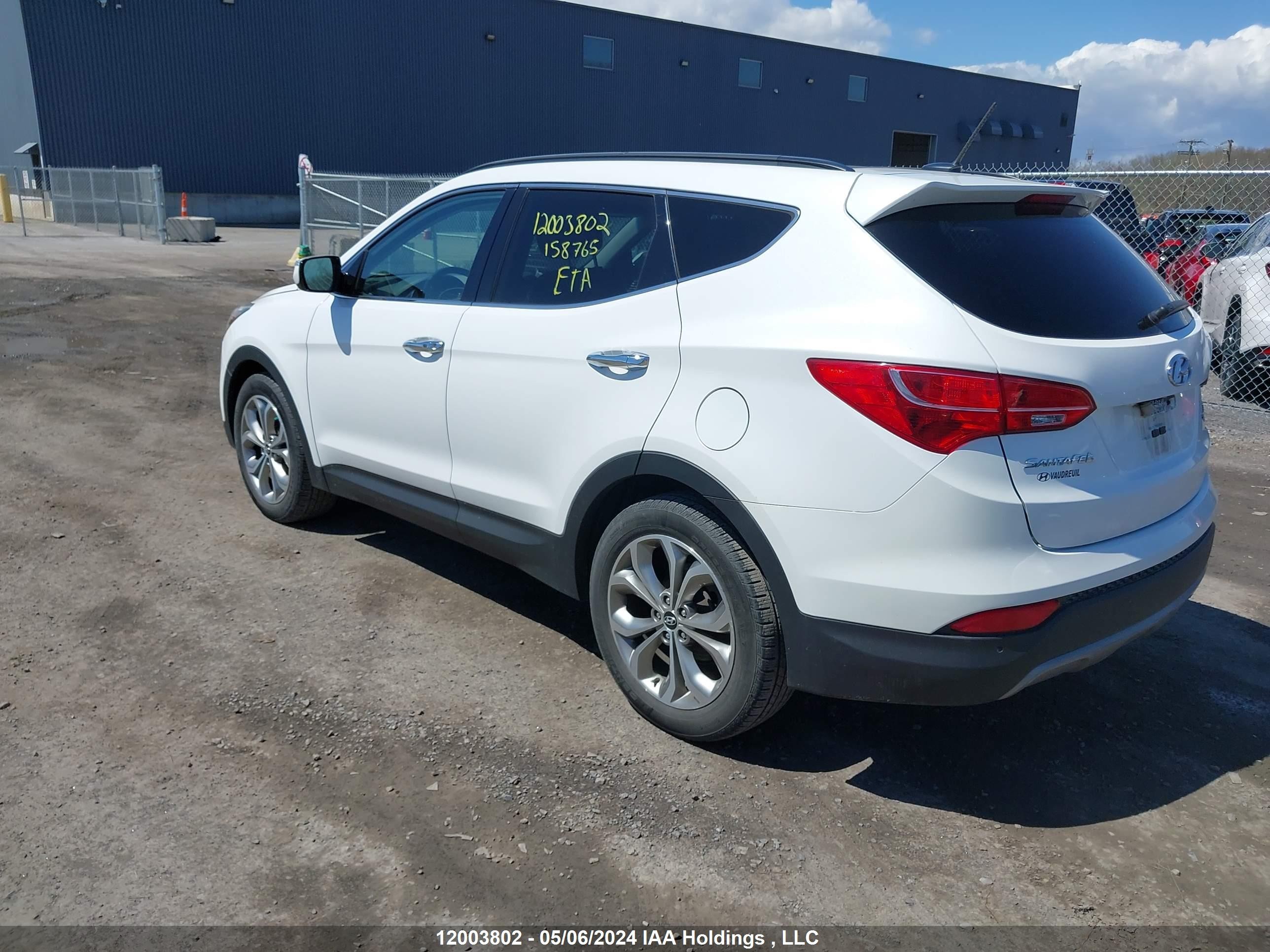 Photo 2 VIN: 5XYZUDLA9EG158765 - HYUNDAI SANTA FE 