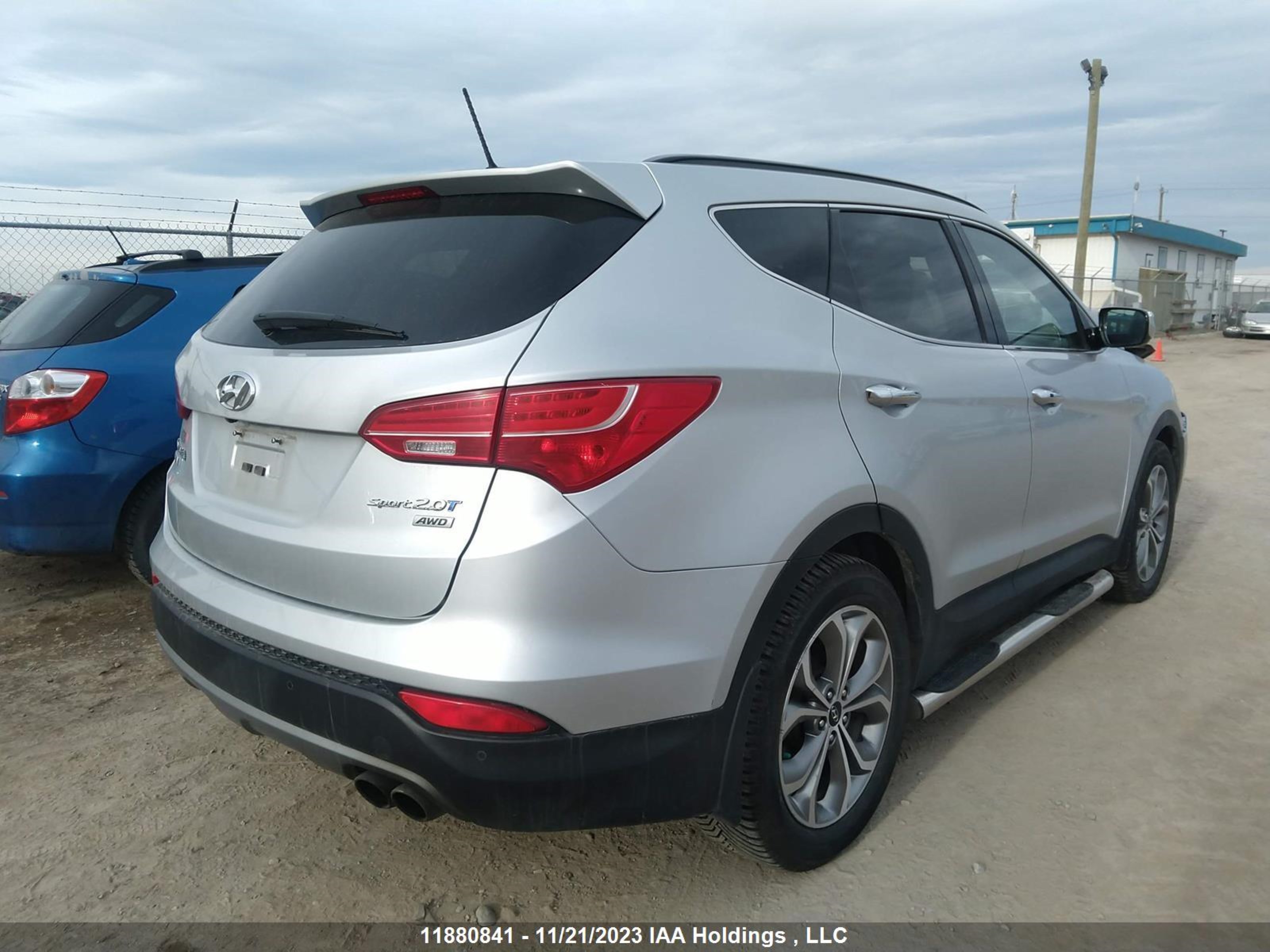 Photo 3 VIN: 5XYZUDLA9FG257894 - HYUNDAI SANTA FE 