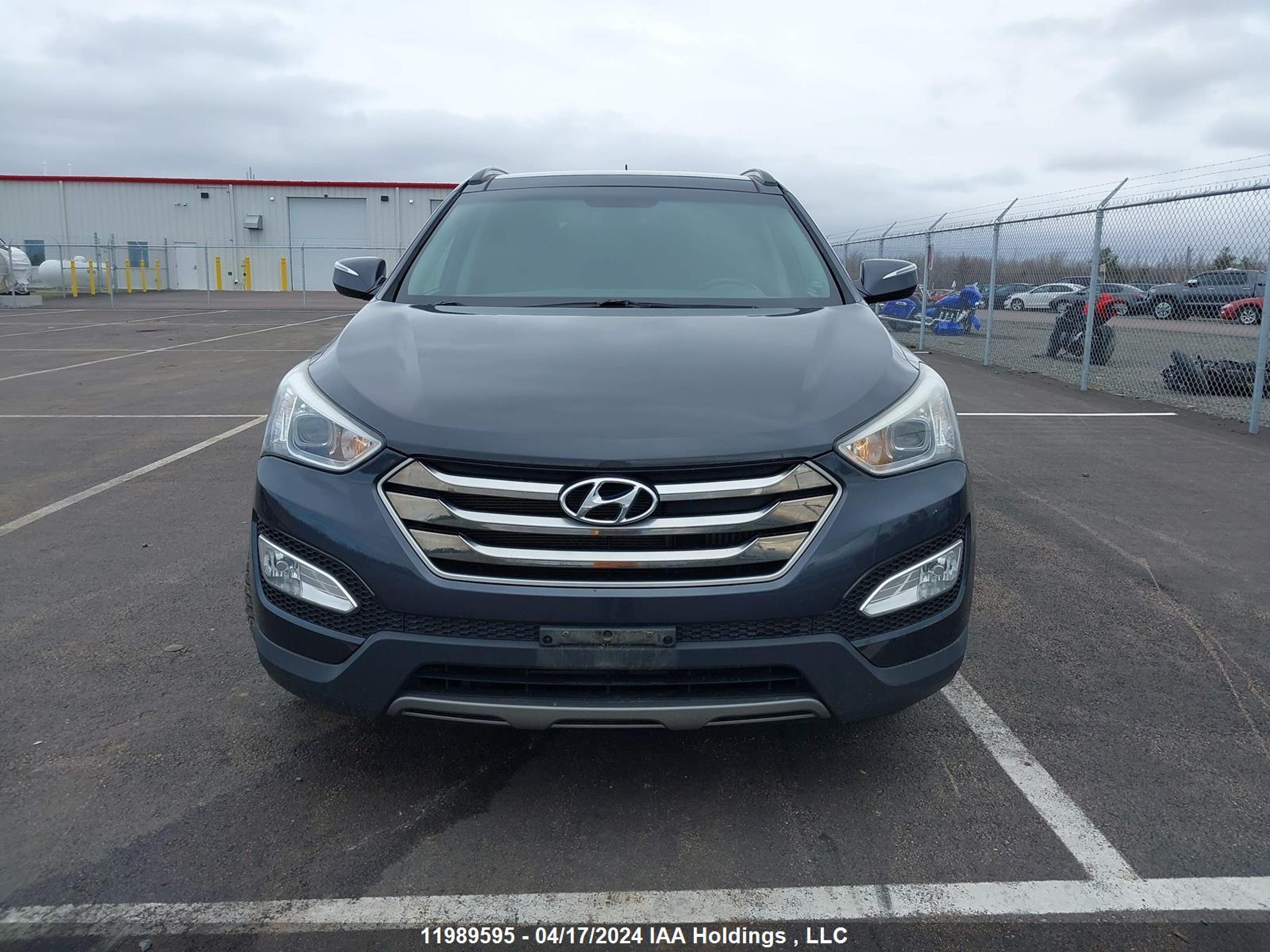 Photo 11 VIN: 5XYZUDLAXGG359917 - HYUNDAI SANTA FE 