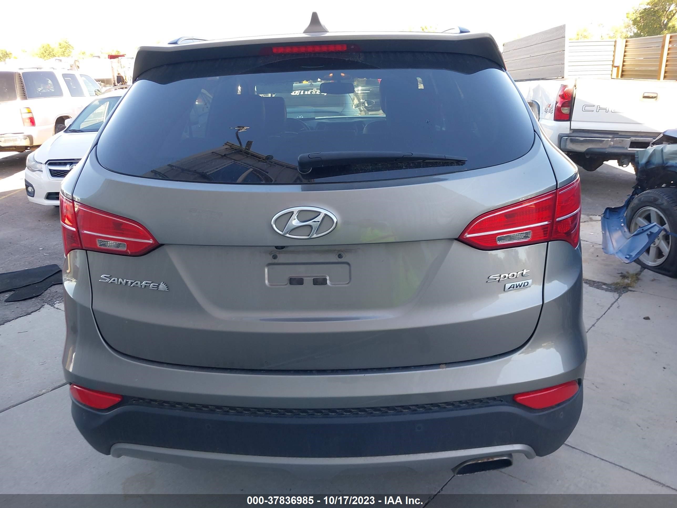 Photo 15 VIN: 5XYZUDLB1EG176329 - HYUNDAI SANTA FE 