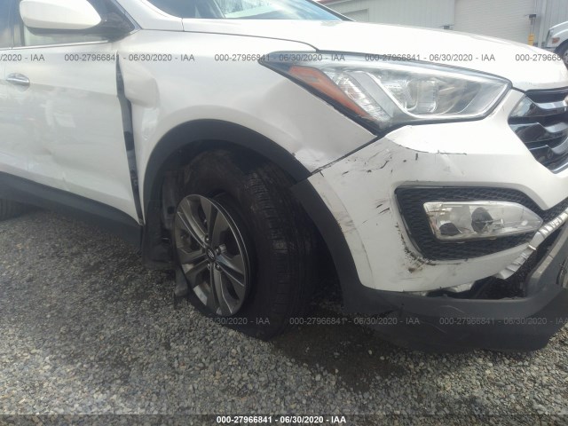 Photo 5 VIN: 5XYZUDLB1GG367137 - HYUNDAI SANTA FE 