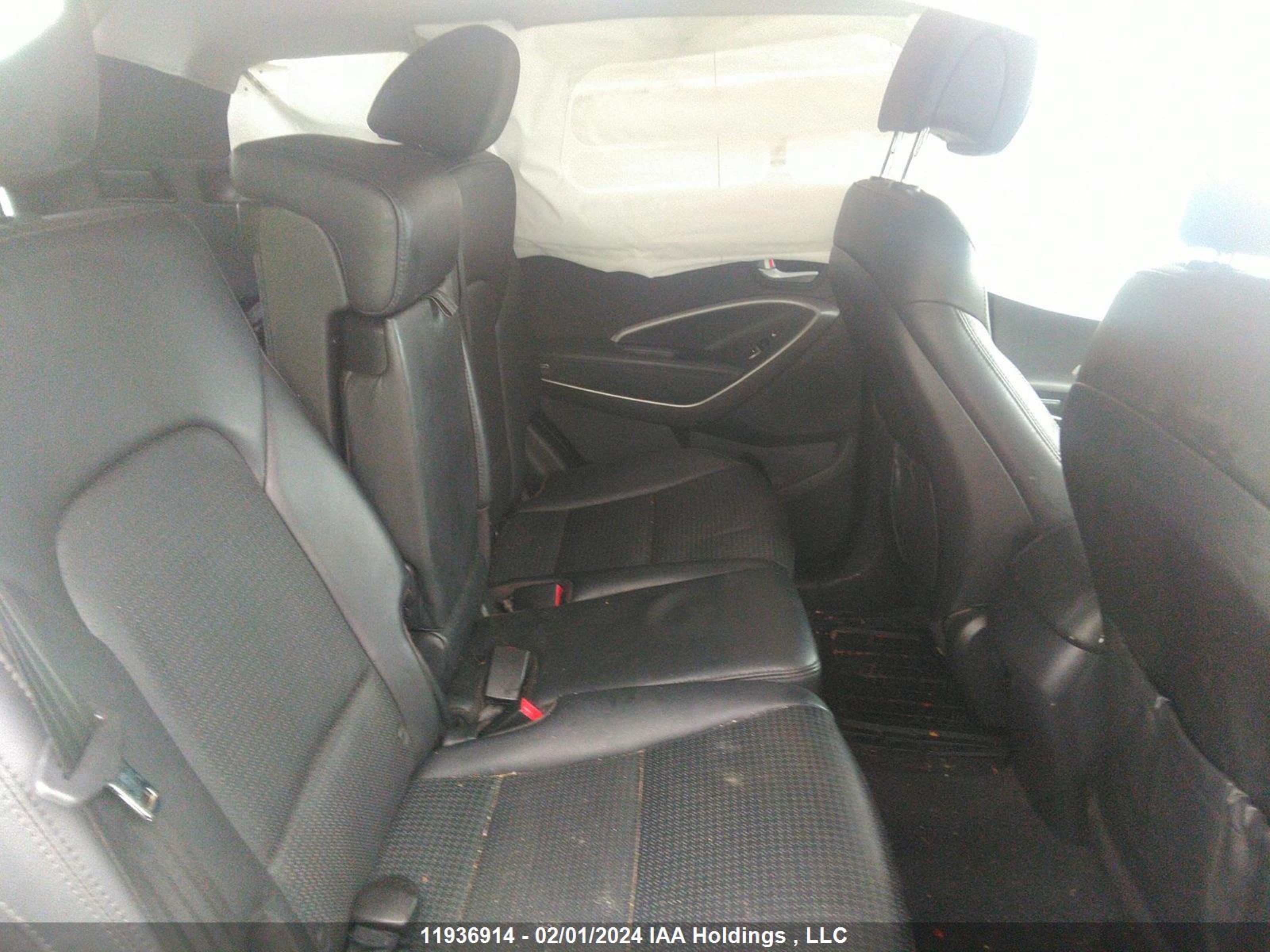 Photo 7 VIN: 5XYZUDLB2EG149740 - HYUNDAI SANTA FE 