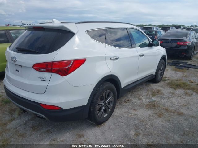 Photo 3 VIN: 5XYZUDLB2FG269247 - HYUNDAI SANTA FE 