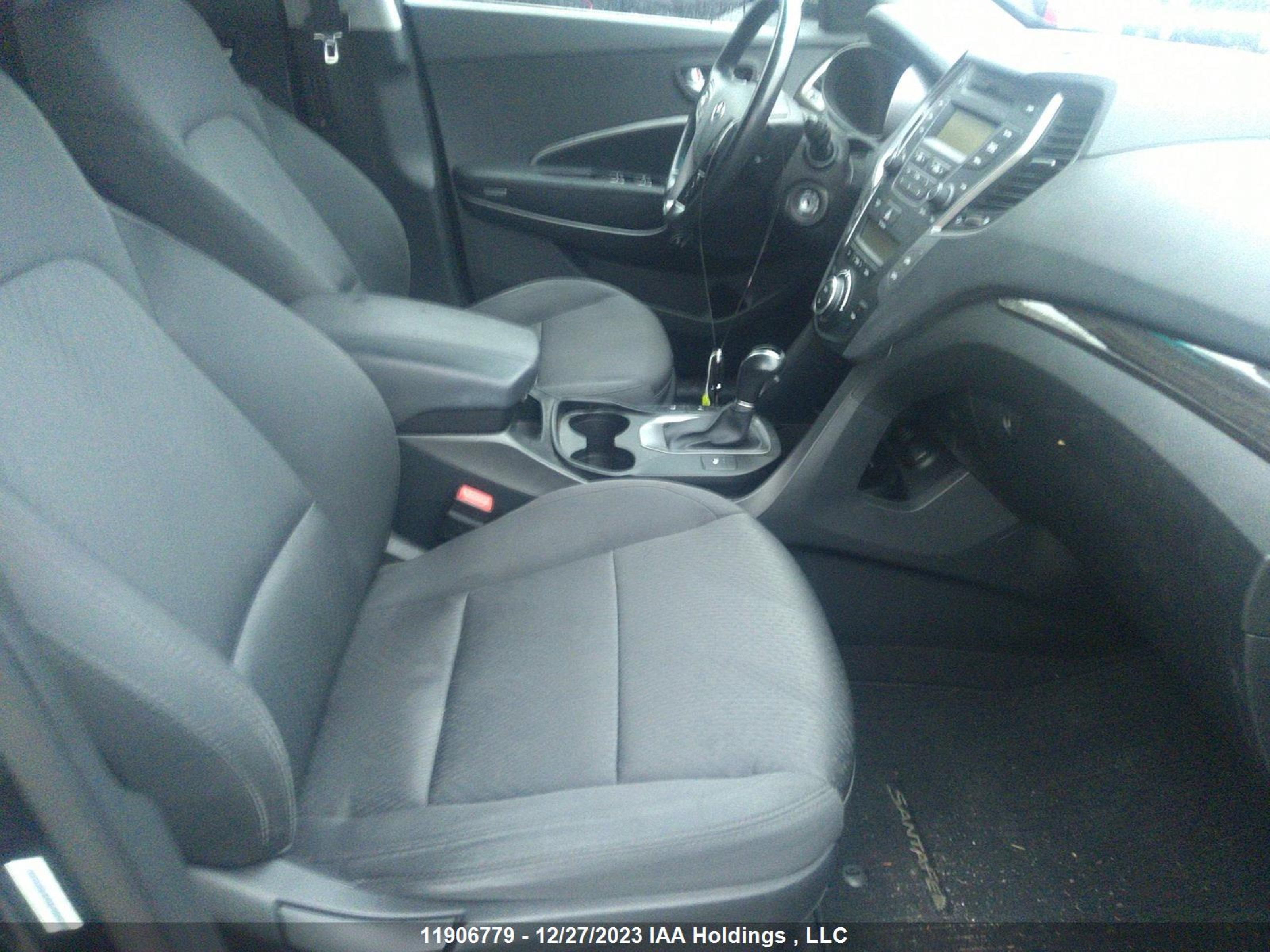 Photo 4 VIN: 5XYZUDLB3EG168250 - HYUNDAI SANTA FE 