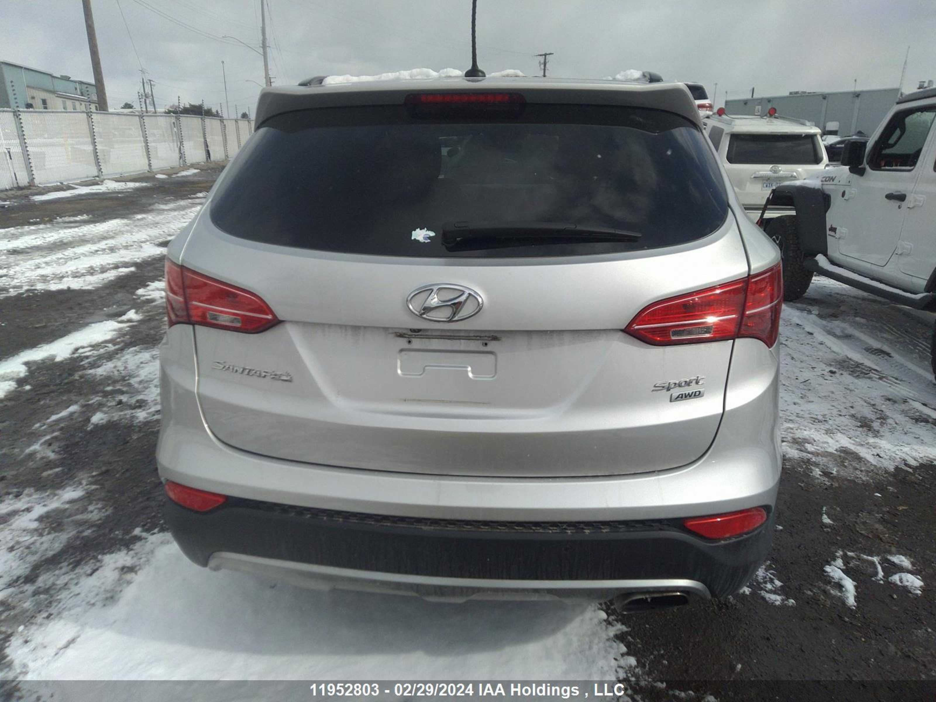 Photo 16 VIN: 5XYZUDLB3EG197134 - HYUNDAI SANTA FE 