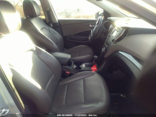 Photo 4 VIN: 5XYZUDLB3EG213803 - HYUNDAI SANTA FE SPORT 