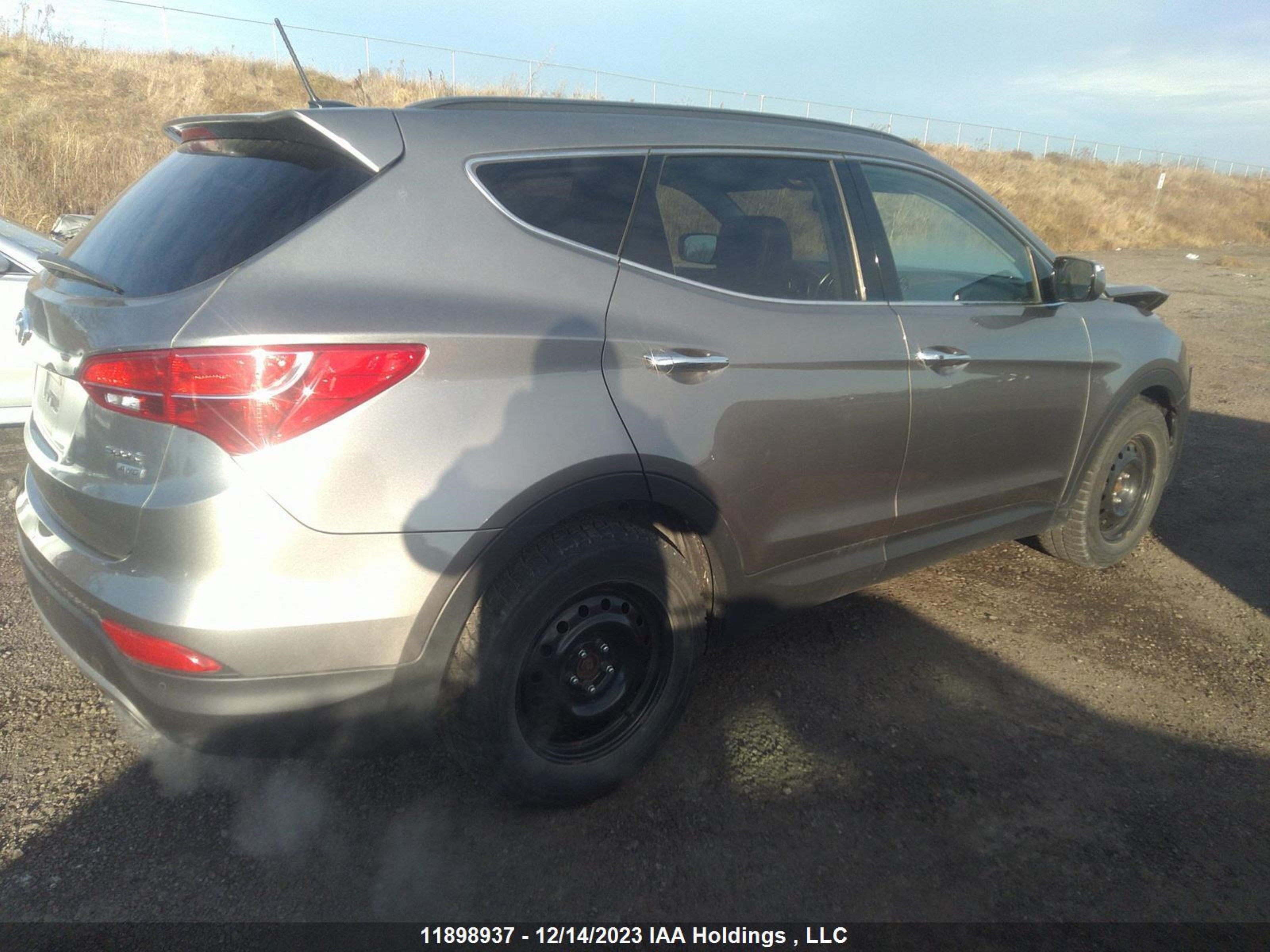 Photo 3 VIN: 5XYZUDLB3FG277597 - HYUNDAI SANTA FE 