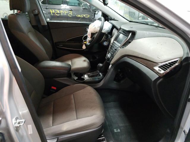 Photo 4 VIN: 5XYZUDLB3HG426318 - HYUNDAI SANTA FE S 